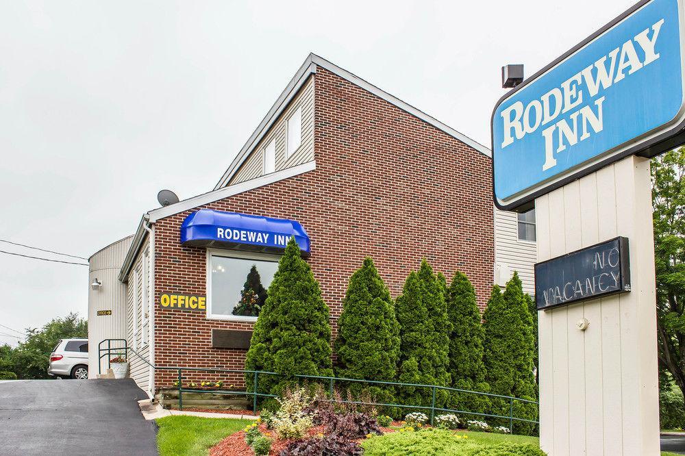 Rodeway Inn State College - Near University Exterior photo